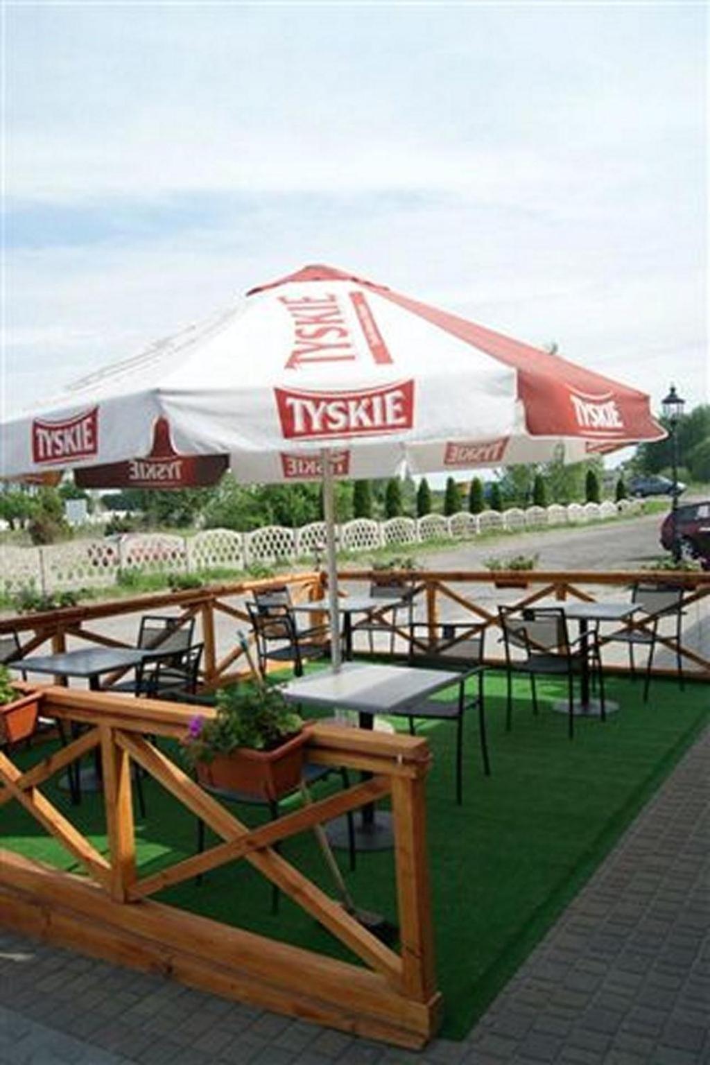 Pokoje Goscinne Gum-Bar Biskupice  Exterior photo